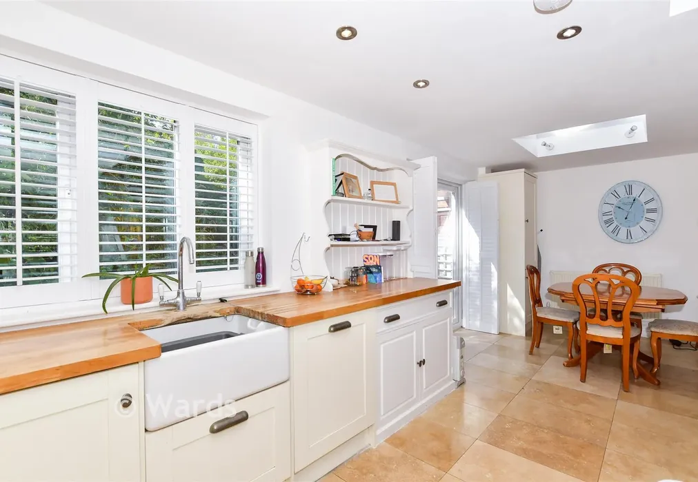 Kitchen/Dining Area - The Quarries, Boughton Monchelsea, Kent - Wards of Kent