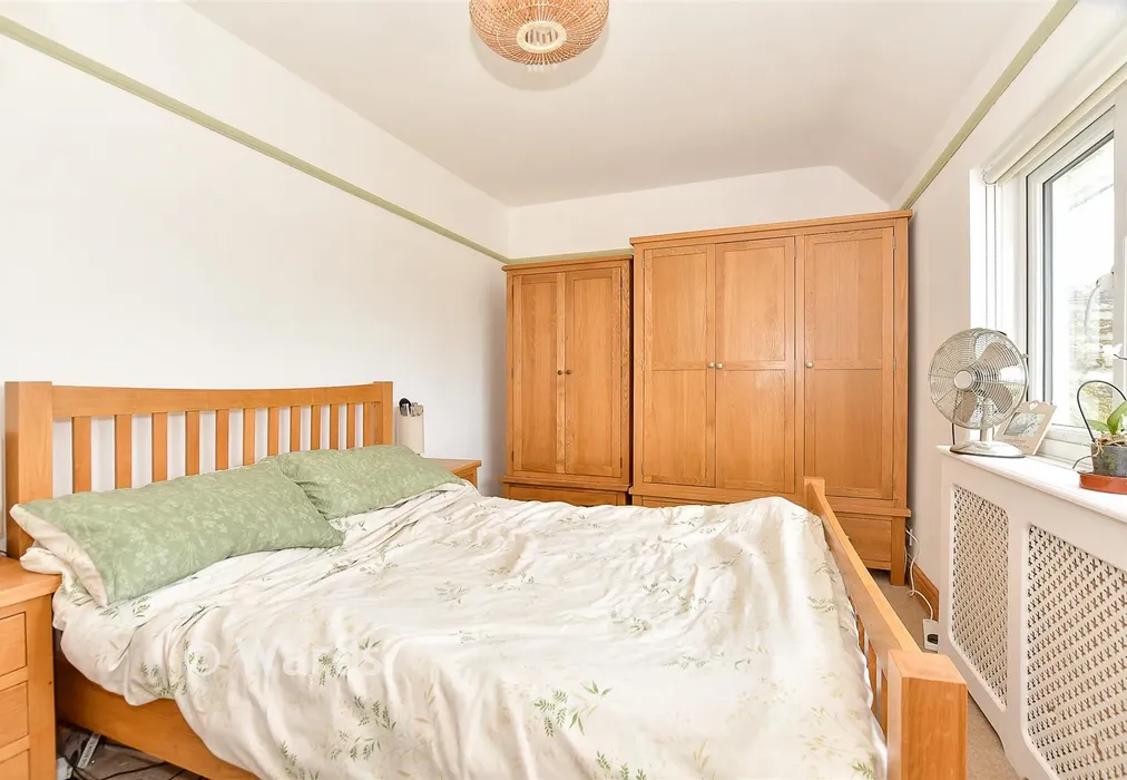 Bedroom 3 - South Road, Marden, Tonbridge, Kent - Wards of Kent