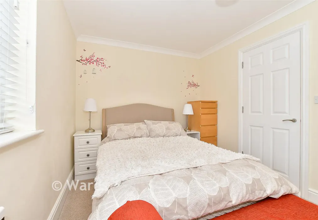 Bedroom 2 - High Street, Staplehurst, Tonbridge, Kent - Wards of Kent