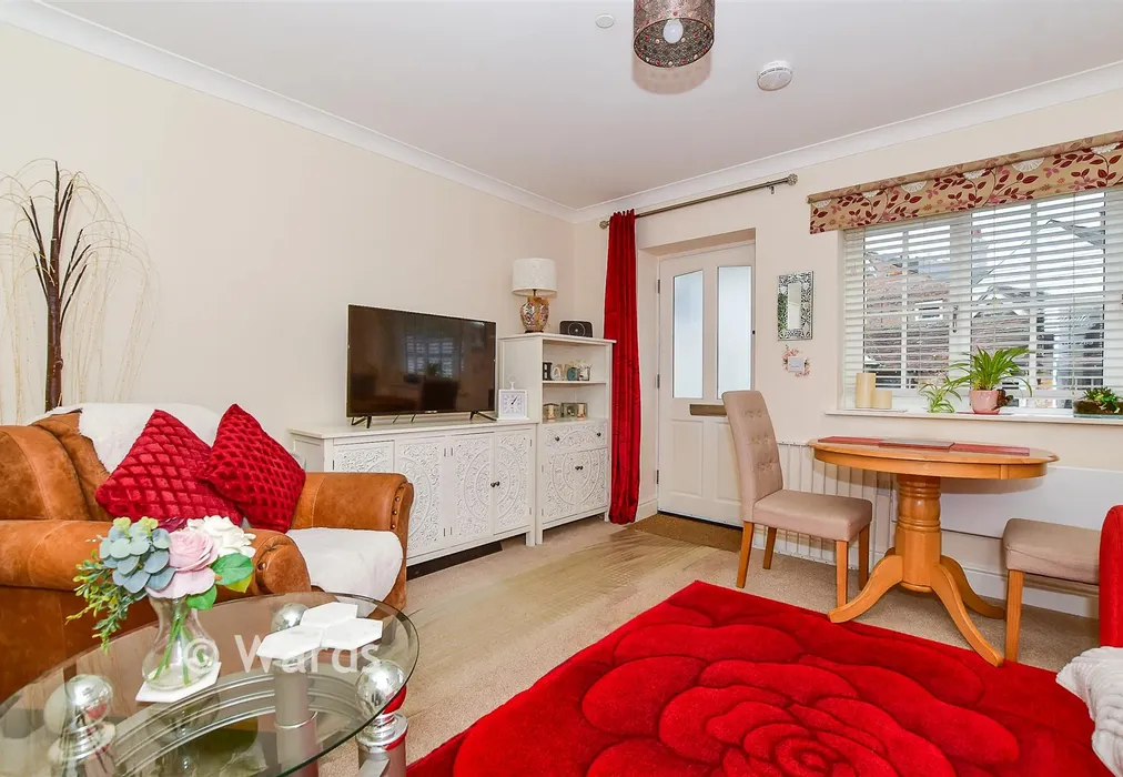 Lounge - High Street, Staplehurst, Tonbridge, Kent - Wards of Kent