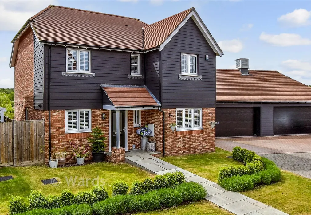 External (Web) - Bletchingley Farm Court, Staplehurst, Tonbridge, Kent - Wards of Kent