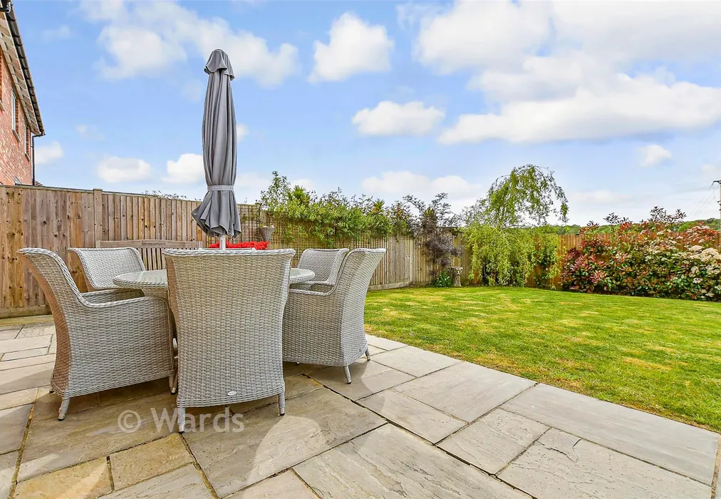 Patio / Decking - Bletchingley Farm Court, Staplehurst, Tonbridge, Kent - Wards of Kent