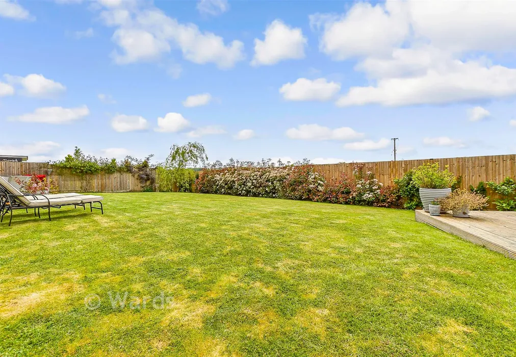 Rear Garden - Bletchingley Farm Court, Staplehurst, Tonbridge, Kent - Wards of Kent