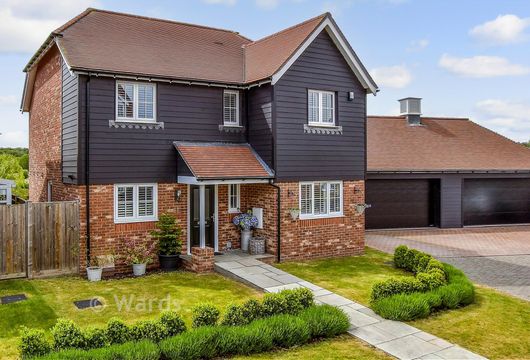 Bletchingley Farm Court, Staplehurst, Tonbridge, Kent - Wards of Kent