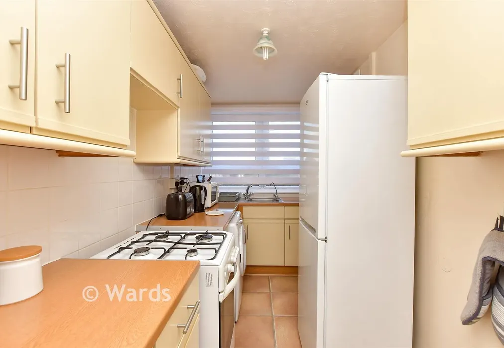 Kitchen - Britton Street, Gillingham, Kent - Wards of Kent