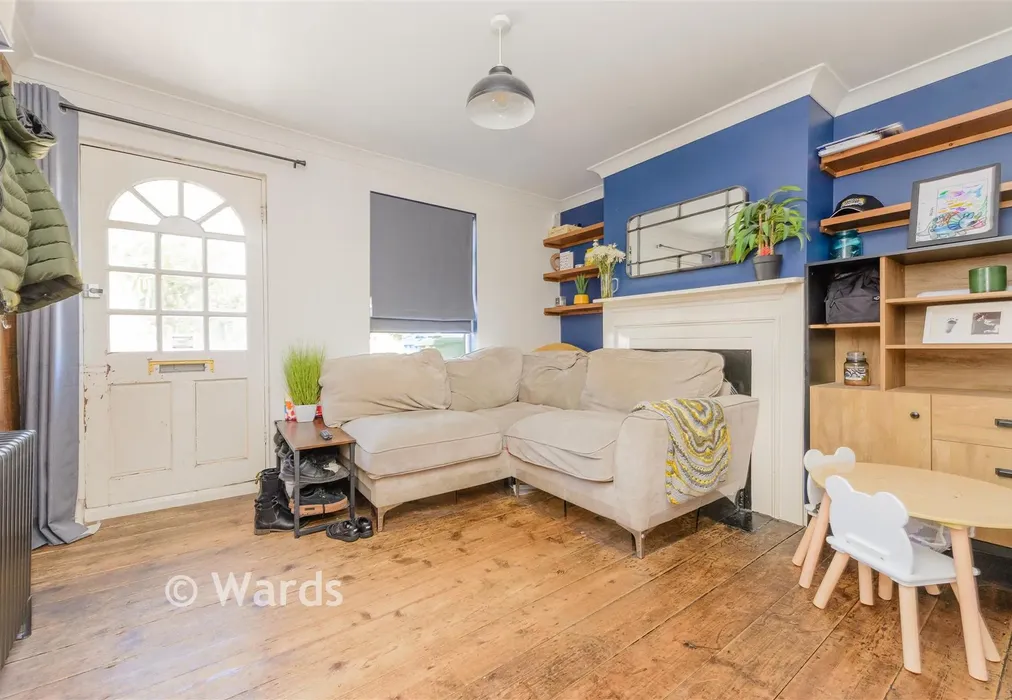 Lounge - Borden Lane, Sittingbourne, Kent - Wards of Kent