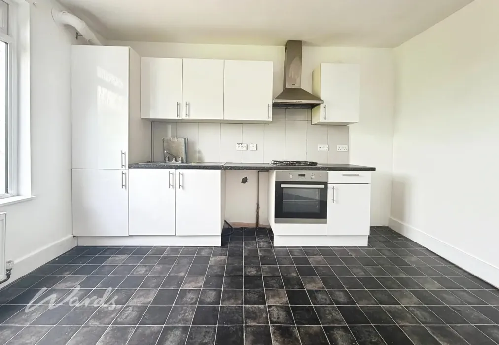 Kitchen - High Street Swanley BR8 - Wards of Kent