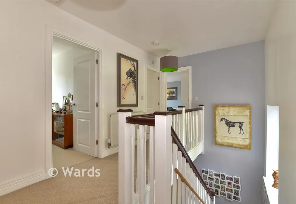 Landing - Bill Deedes Way, Aldington, Ashford, Kent - Wards of Kent