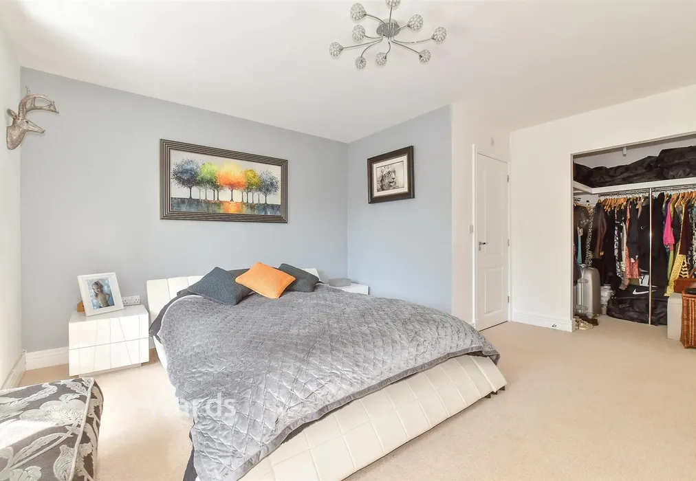 Bedroom 1 - Bill Deedes Way, Aldington, Ashford, Kent - Wards of Kent
