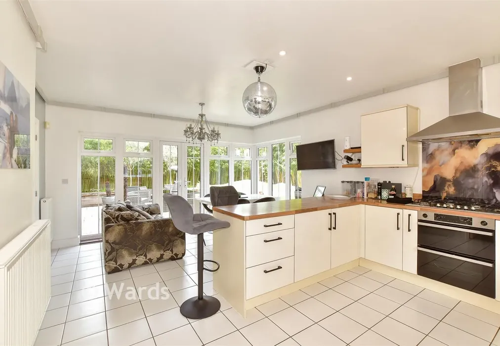 Kitchen/ Breakfast Room - Bill Deedes Way, Aldington, Ashford, Kent - Wards of Kent