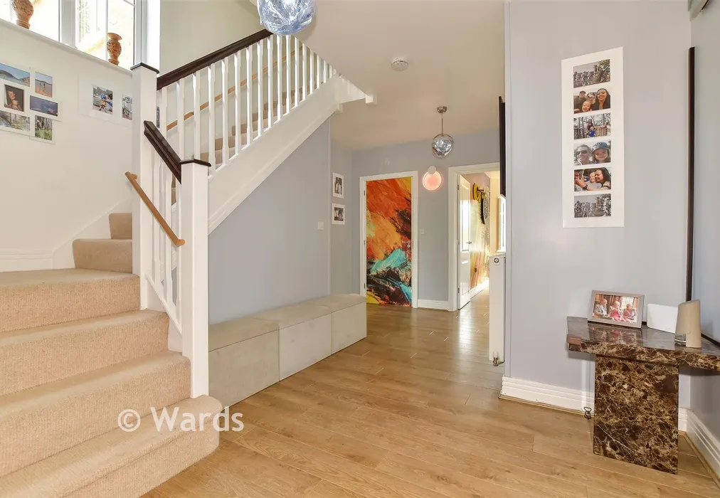 Entrance Hall - Bill Deedes Way, Aldington, Ashford, Kent - Wards of Kent