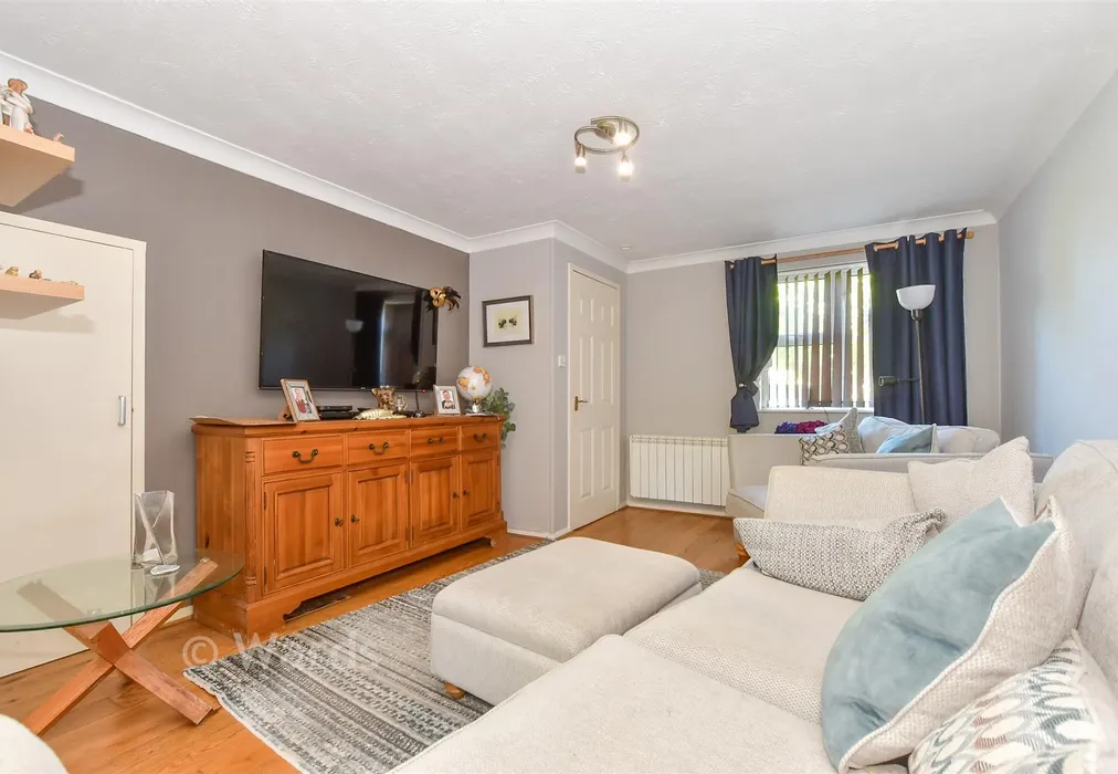 Lounge - Turner Avenue, Cranbrook, Kent - Wards of Kent