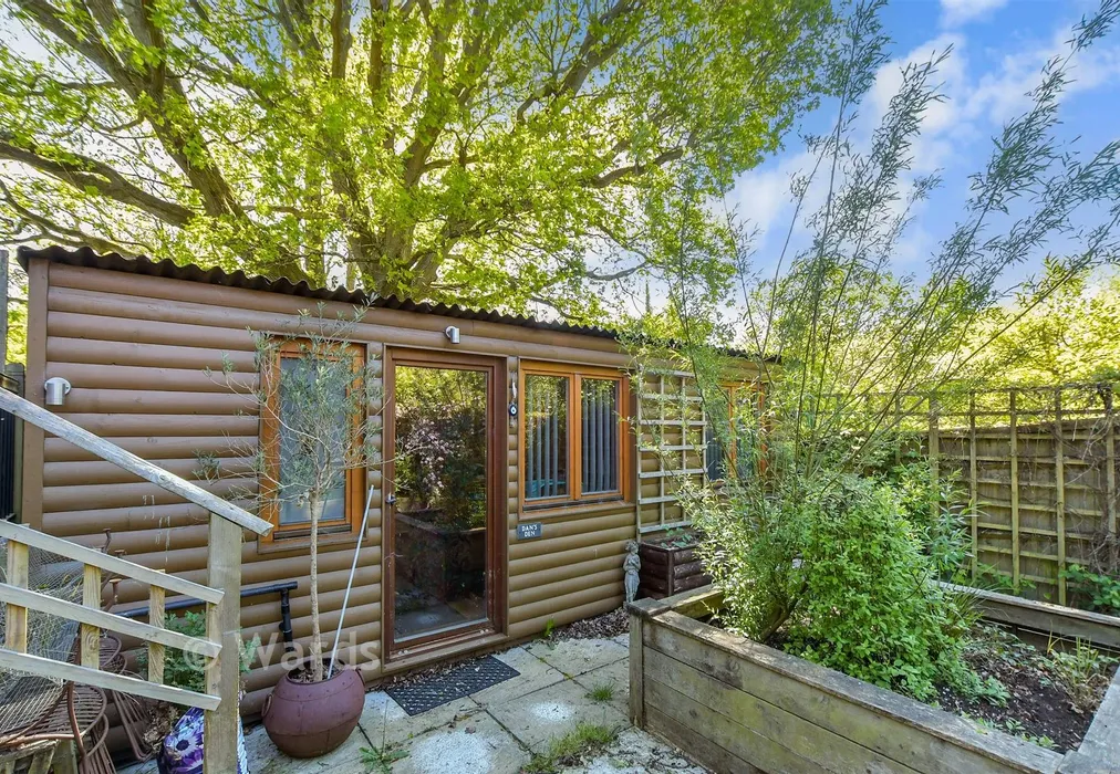 Workshop/Outbuildings - Turner Avenue, Cranbrook, Kent - Wards of Kent