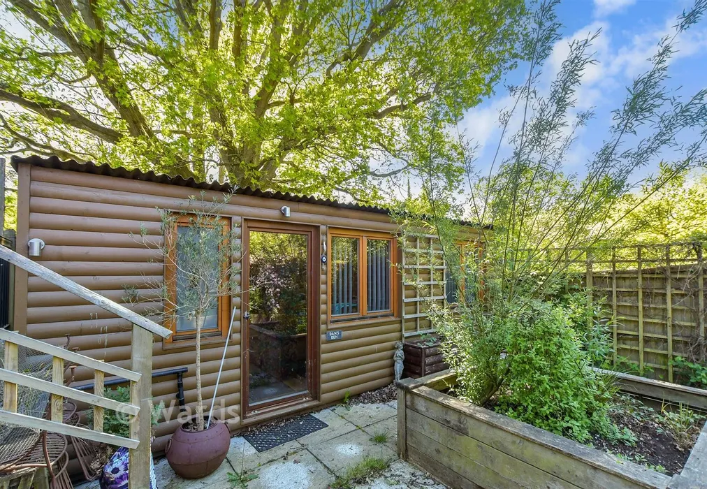 Workshop/Outbuildings - Turner Avenue, Cranbrook, Kent - Wards of Kent