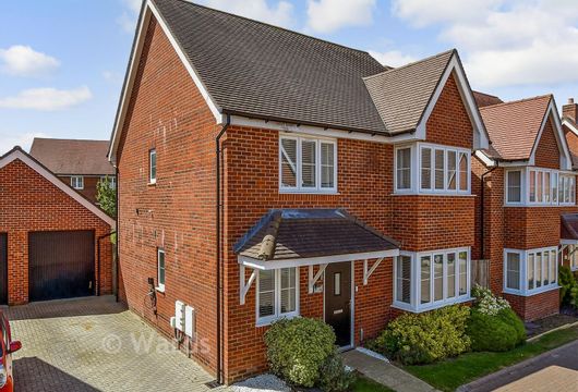 Windmill Crescent, Headcorn, Kent - Wards of Kent