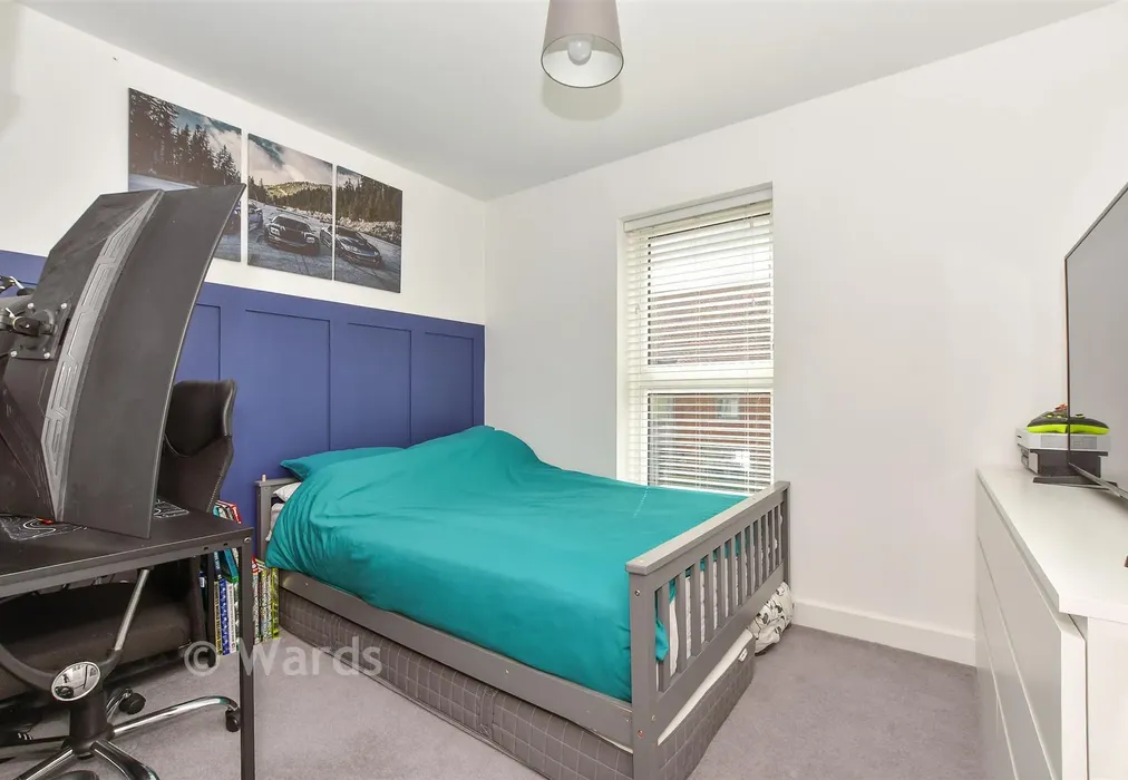 Bedroom 2 - Conningbrook Avenue, Kennington, Ashford, Kent - Wards of Kent