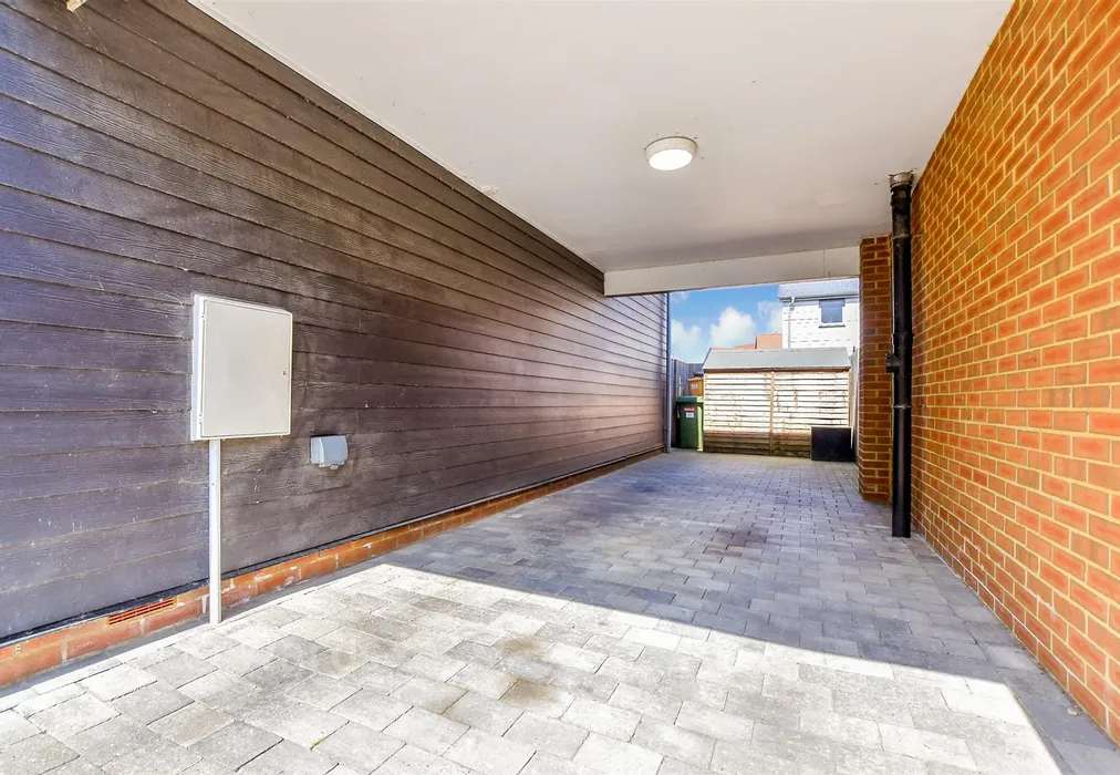 Driveway/Parking - Conningbrook Avenue, Kennington, Ashford, Kent - Wards of Kent