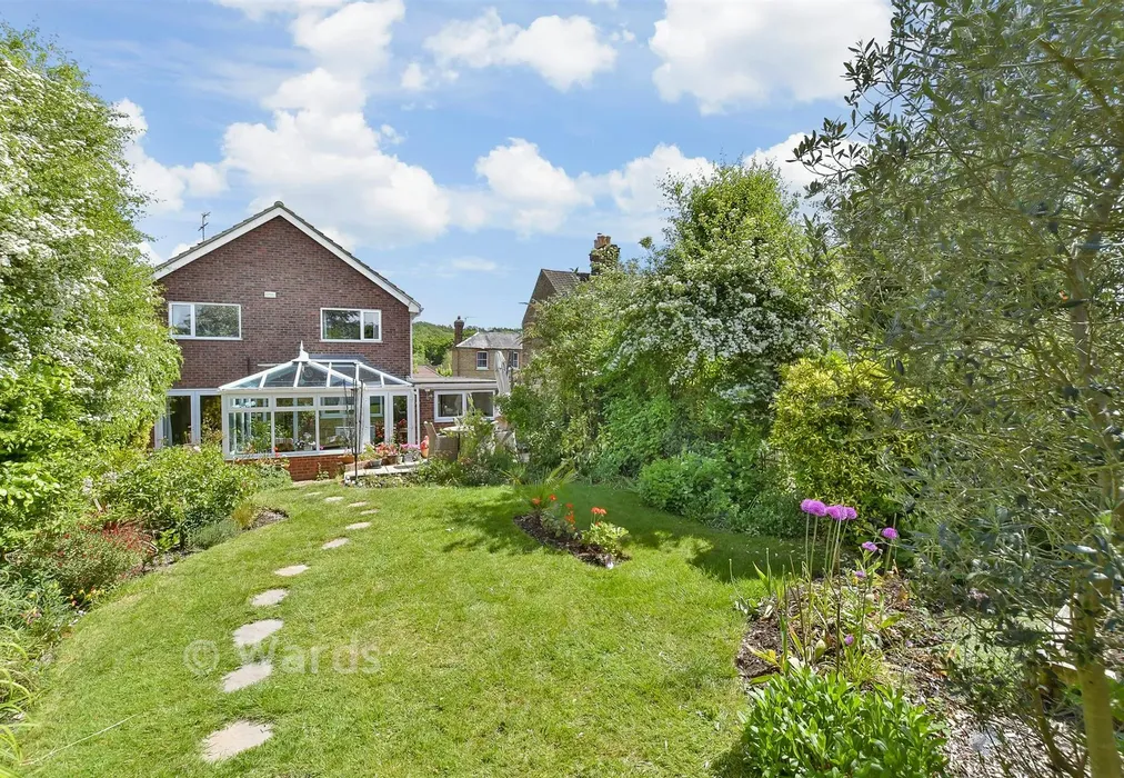 Rear Garden - Horselees Road, Boughton-Under-Blean, Kent - Wards of Kent
