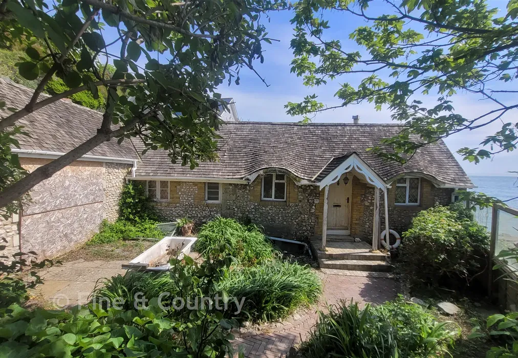 Front Elevation - The Cliff Path, Bonchurch, Ventnor, Isle of Wight - Wards of Kent
