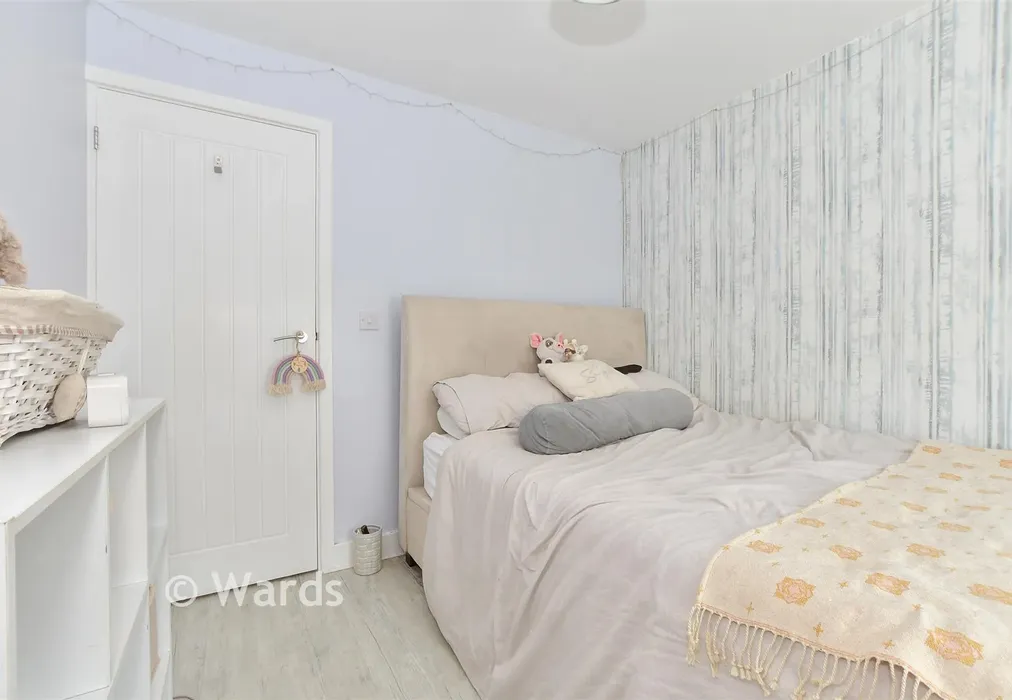 Bedroom 1 - Rome Road, New Romney, Kent - Wards of Kent