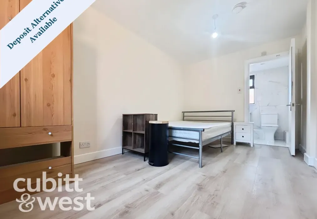  - DEPOSIT ALTERNATIVE AVAILABLE Greetham Street Southsea PO5 - Wards of Kent