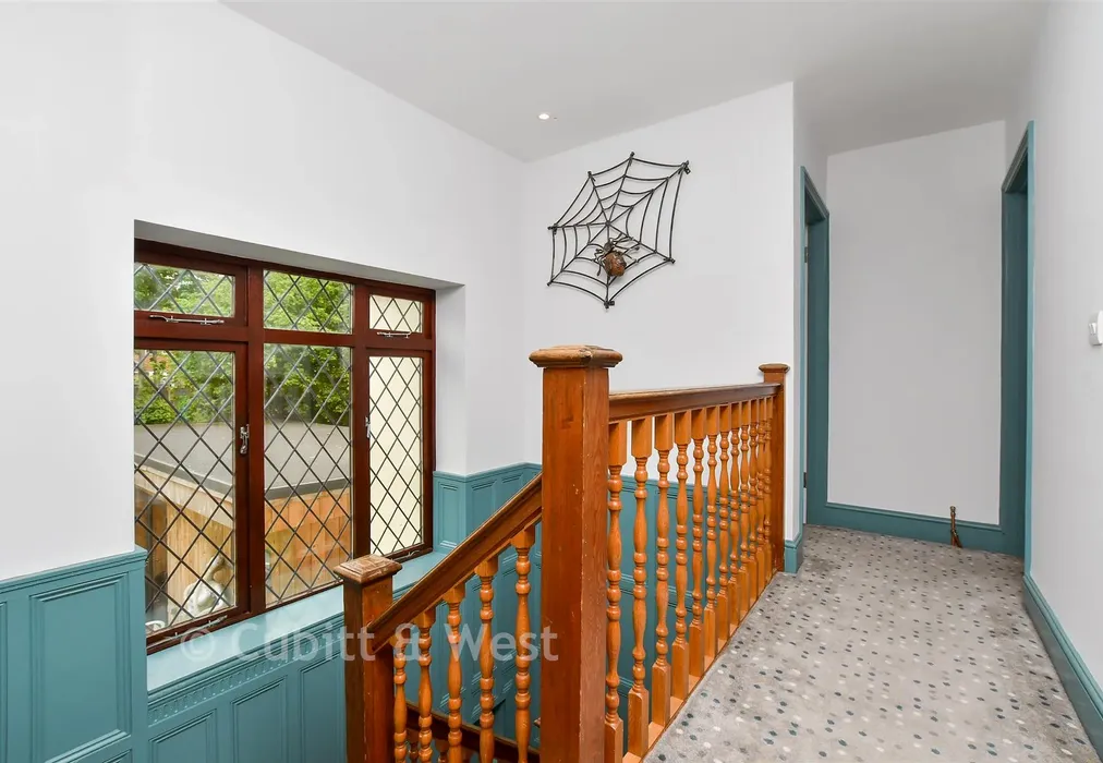 Landing - Camborne Road, South Sutton, Surrey - Wards of Kent