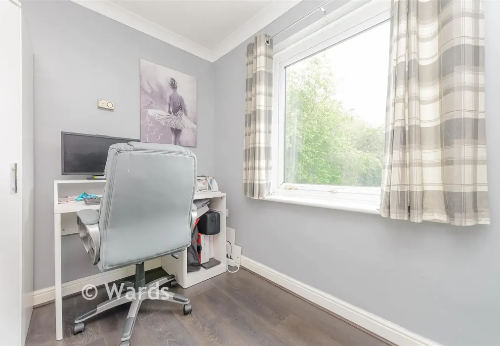 Bedroom 3 - Bazes Shaw, New Ash Green, Longfield, Kent - Wards of Kent