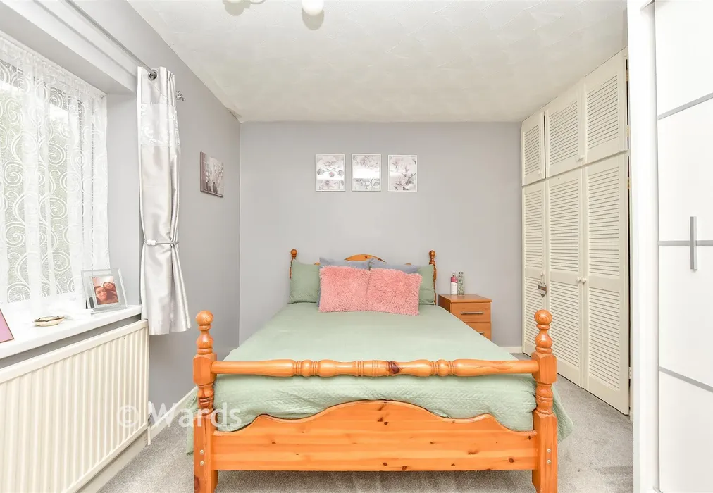 Bedroom 1 - Roosevelt Avenue, Chatham, Kent - Wards of Kent