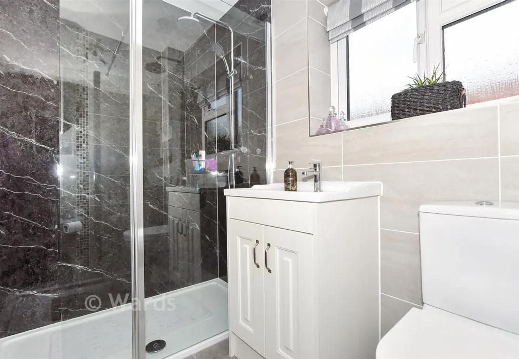 Shower Room - Priory Grove, Ditton, Kent - Wards of Kent