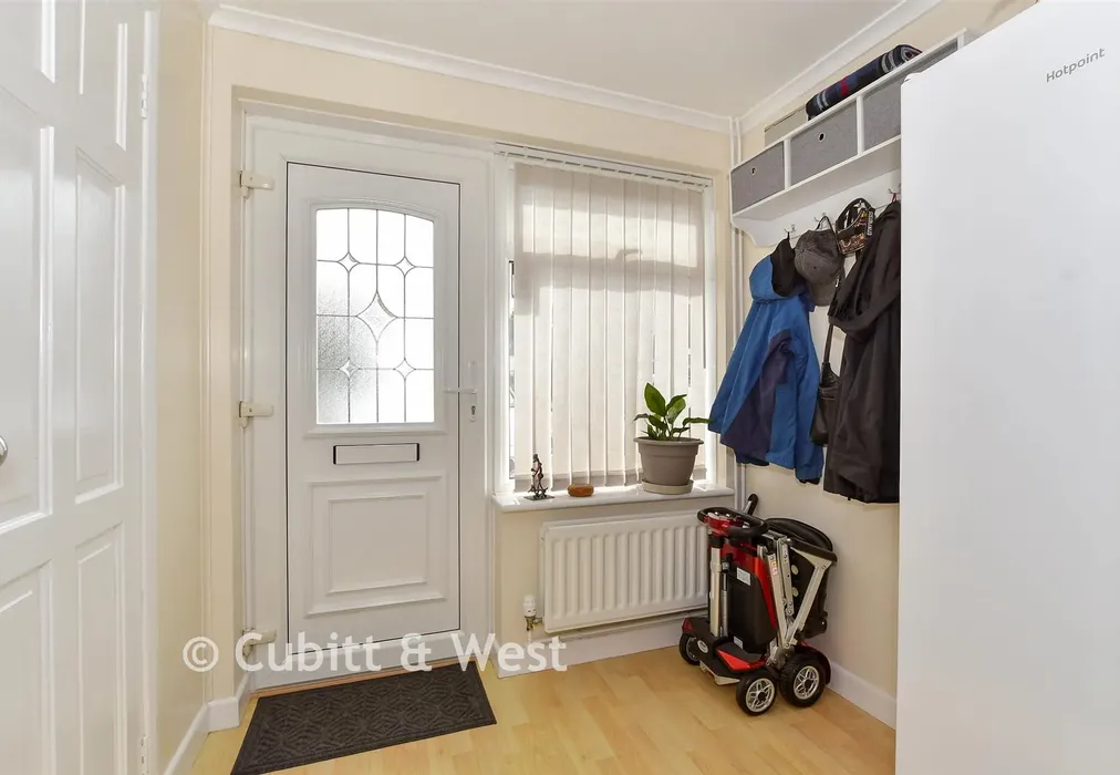 Hallway - Corsletts Avenue, Broadbridge Heath, Horsham, West Sussex - Wards of Kent