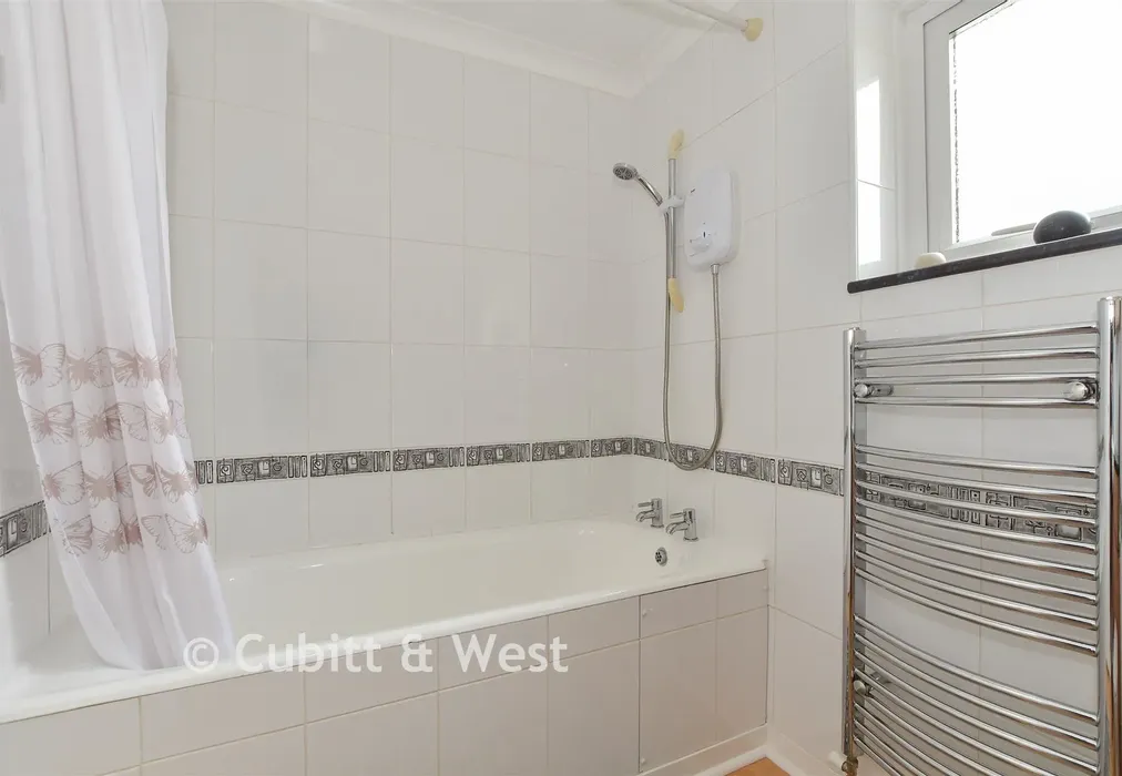 Bathroom - Corsletts Avenue, Broadbridge Heath, Horsham, West Sussex - Wards of Kent