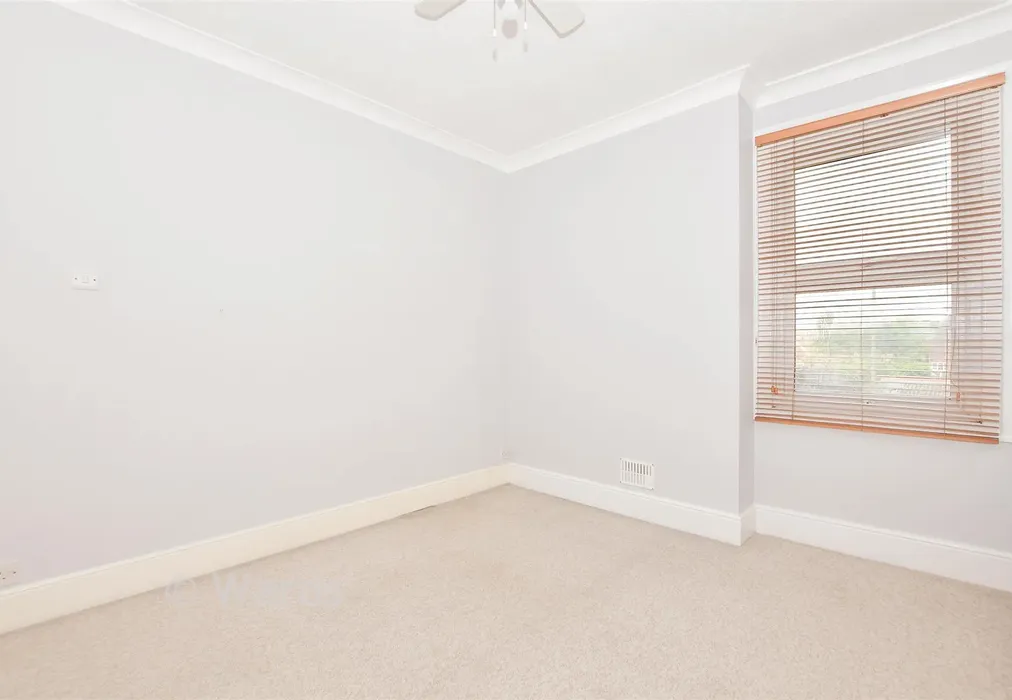 Bedroom 3 - Park Road, Sittingbourne, Kent - Wards of Kent