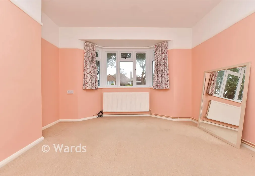 Bedroom 1 - Northdown Park Road, Margate, Kent - Wards of Kent