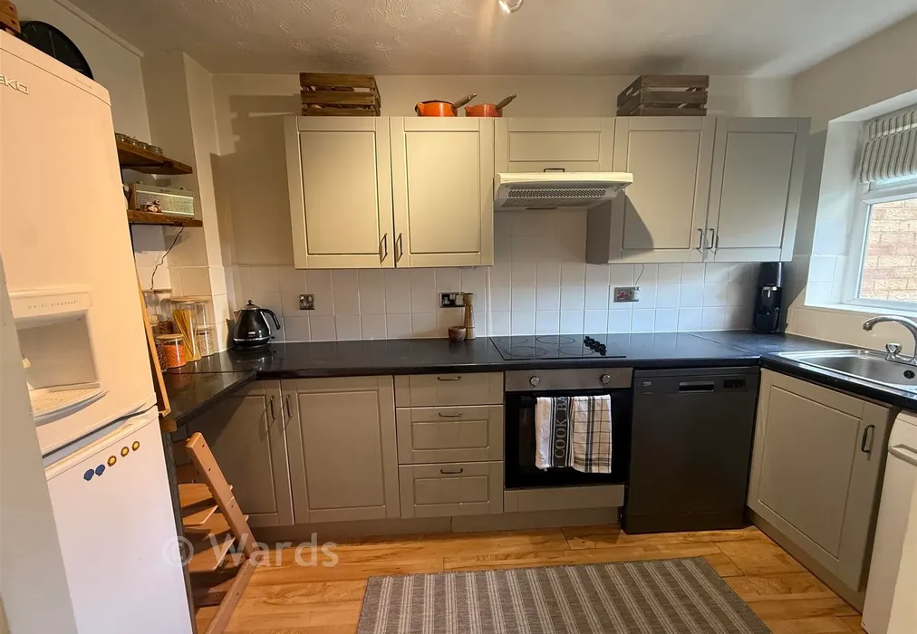 Kitchen - Murrain Drive, Downswood, Maidstone, Kent - Wards of Kent
