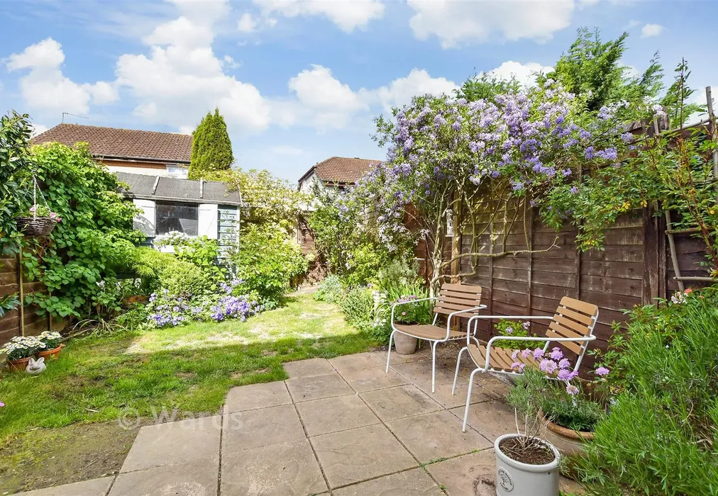 Rear Garden - Murrain Drive, Downswood, Maidstone, Kent - Wards of Kent