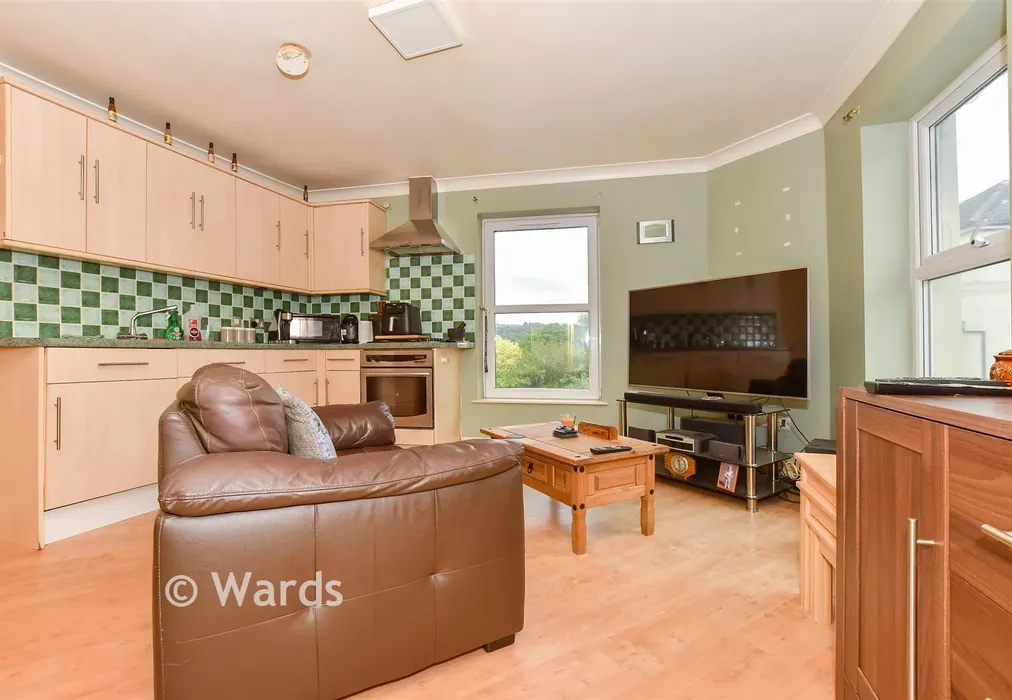 Lounge/ Kitchen - Clarendon Street, Dover, Kent - Wards of Kent