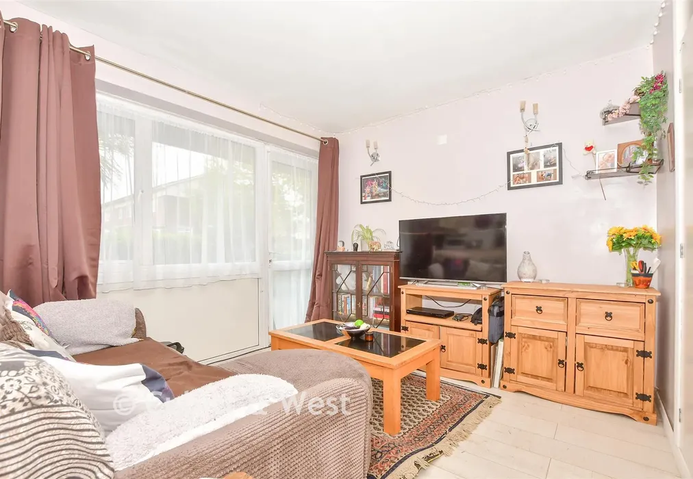 Lounge/Diner/ Kitchen - Daimler Way, Wallington, Surrey - Wards of Kent