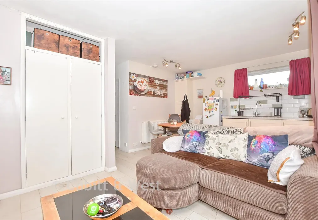 Lounge/Diner/ Kitchen - Daimler Way, Wallington, Surrey - Wards of Kent