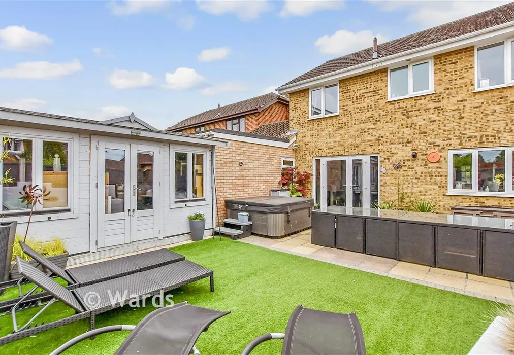 Rear Garden - Willow Road, Larkfield, Kent - Wards of Kent
