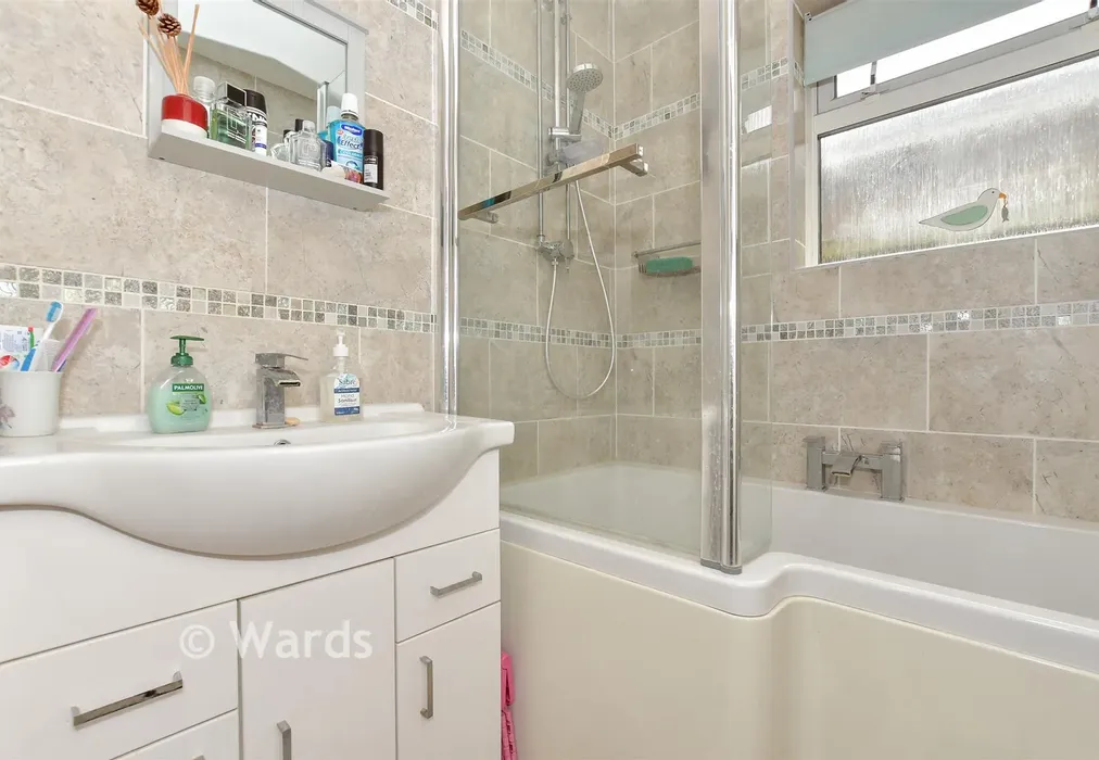 Bathroom - Cliff Field, Westgate-On-Sea, Kent - Wards of Kent