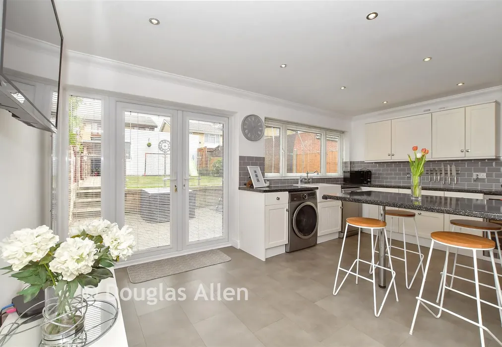 Kitchen/Breakfast Area - Upper Rainham Road, Hornchurch, Essex - Wards of Kent