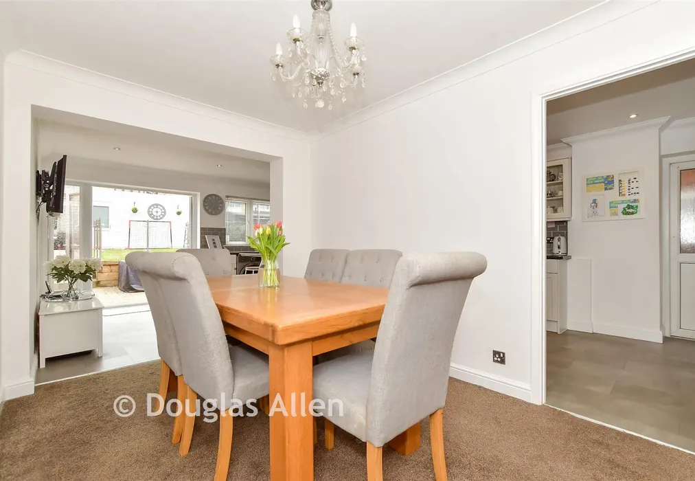 Dining Area - Upper Rainham Road, Hornchurch, Essex - Wards of Kent