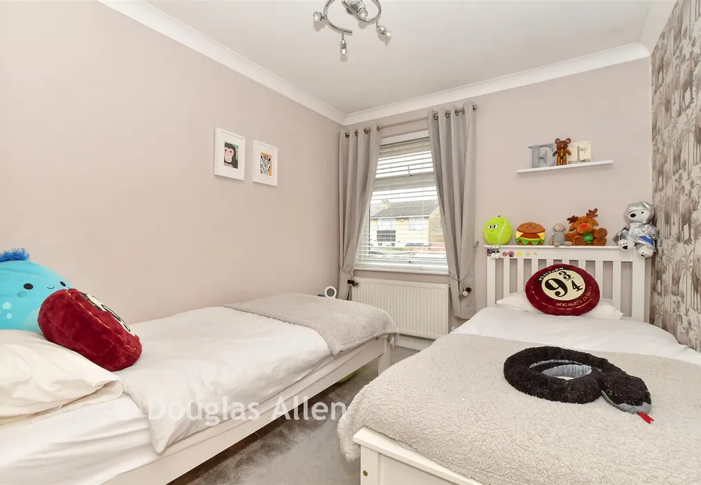 Bedroom 2 - Upper Rainham Road, Hornchurch, Essex - Wards of Kent