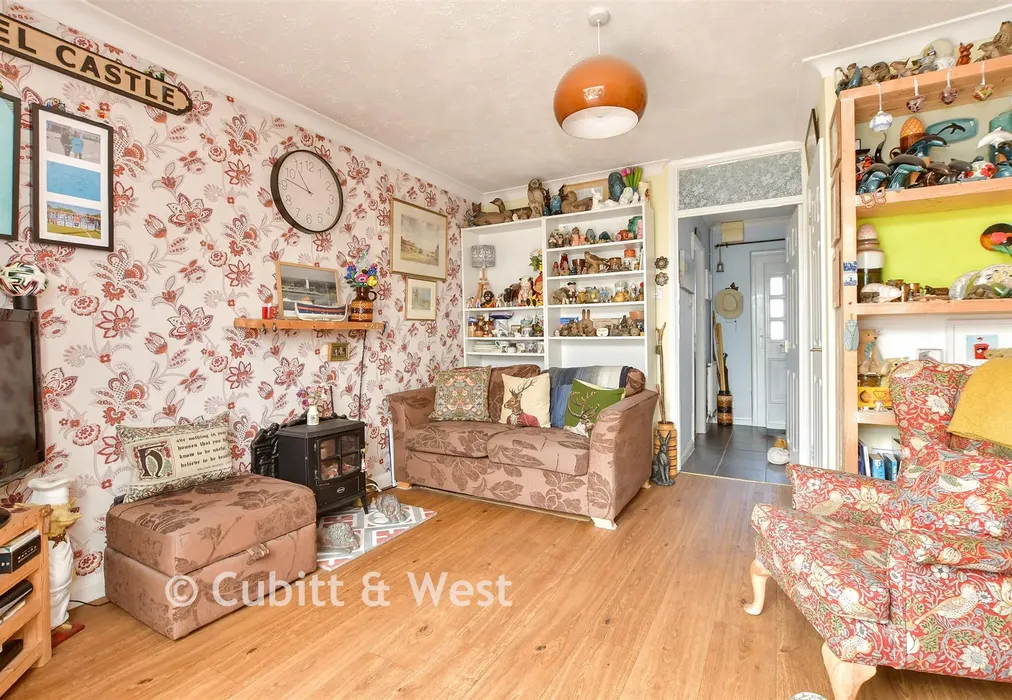 Lounge - Beacon Way, Beaumont Park, West Sussex - Wards of Kent