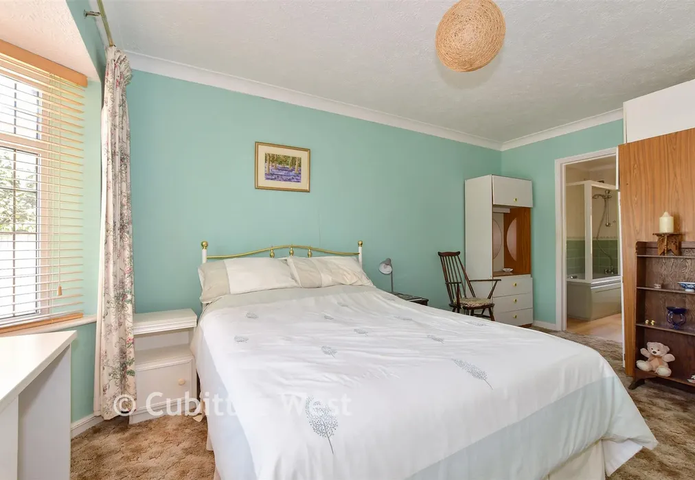 Bedroom 4 - West Walberton Lane, Walberton, Arundel, West Sussex - Wards of Kent