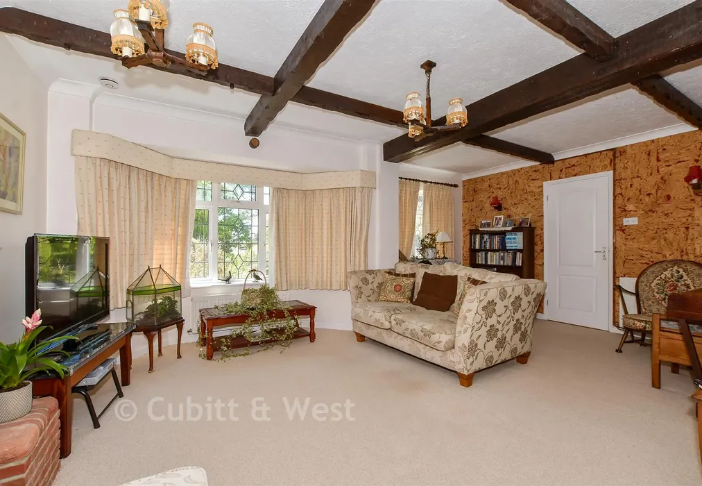 Lounge - West Walberton Lane, Walberton, Arundel, West Sussex - Wards of Kent