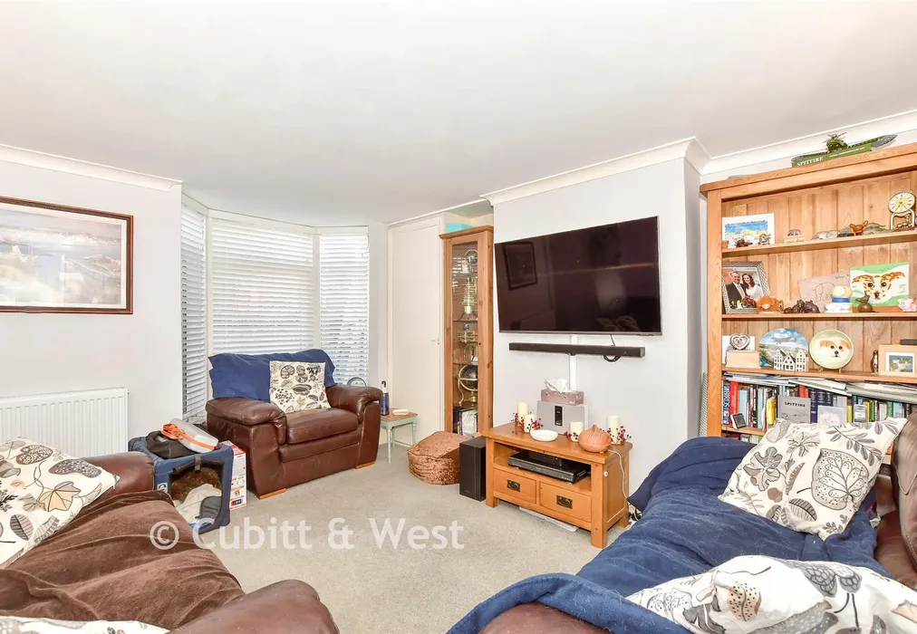 Dining Room - Hester Road, Southsea, Hampshire - Wards of Kent