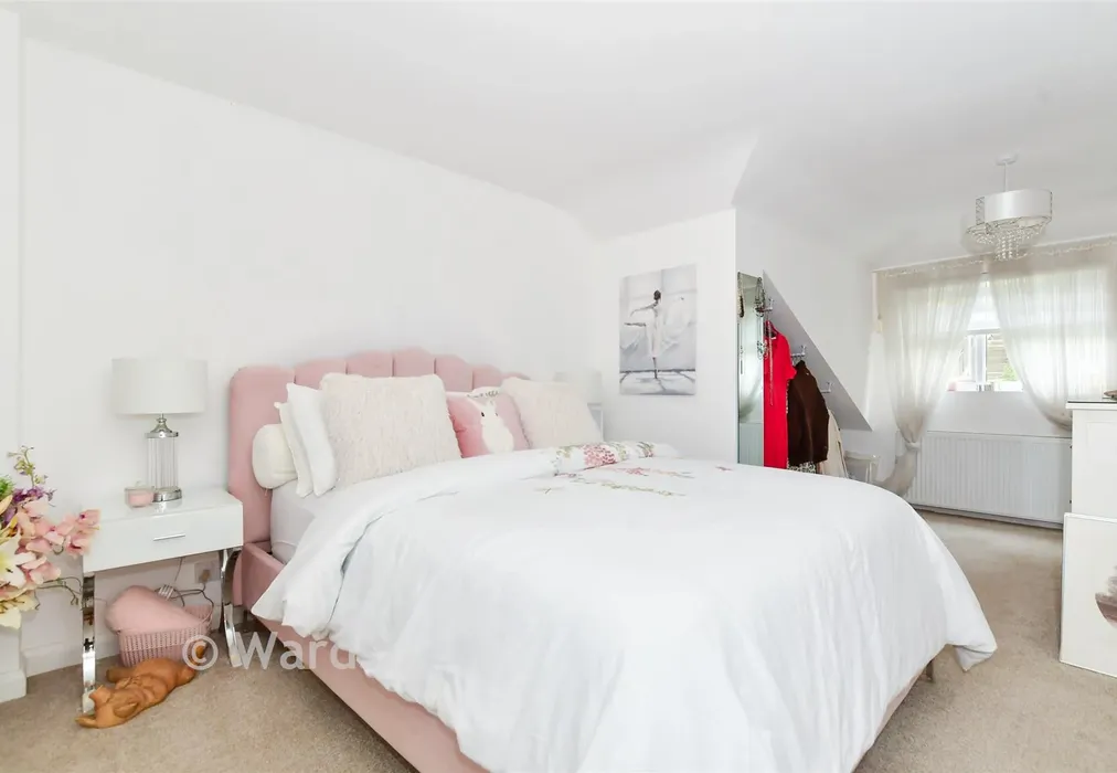 Bedroom 1 - Primrose Drive, Ditton, Aylesford, Kent - Wards of Kent
