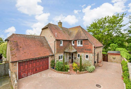 Wotton Court, St Nicholas At Wade, Birchington, Kent - Wards of Kent