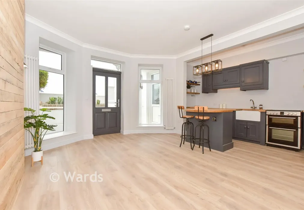 Kitchen/ Lounge - Minnis Road, Birchington, Kent - Wards of Kent
